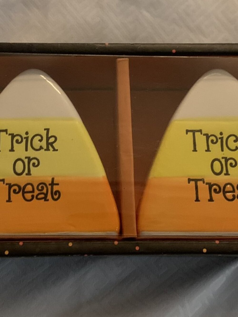 Trick or Treat Candy Corn Salt & Pepper Shakers Halloween - Brand New in box - Picture 3 of 6